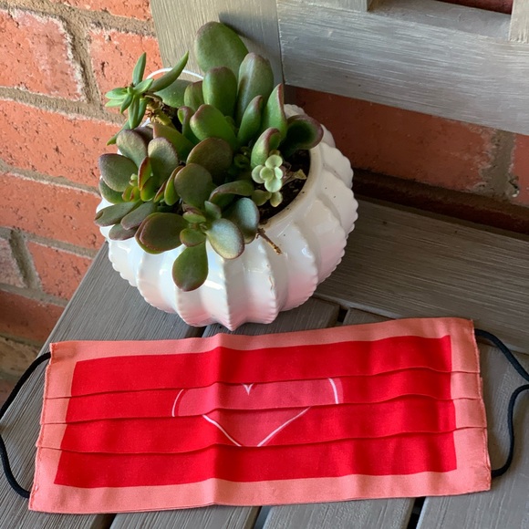 Heart Fashion Luxury Face Mask Viscose Bamboo - Picture 5 of 10